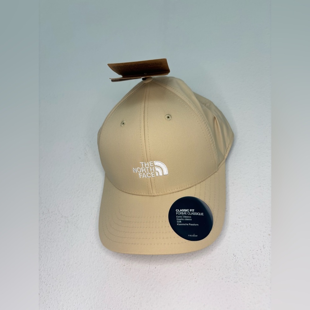 THE NORTH FACE NWT CREAM CLASSIC FIT UNISEX HAT ONE SIZE